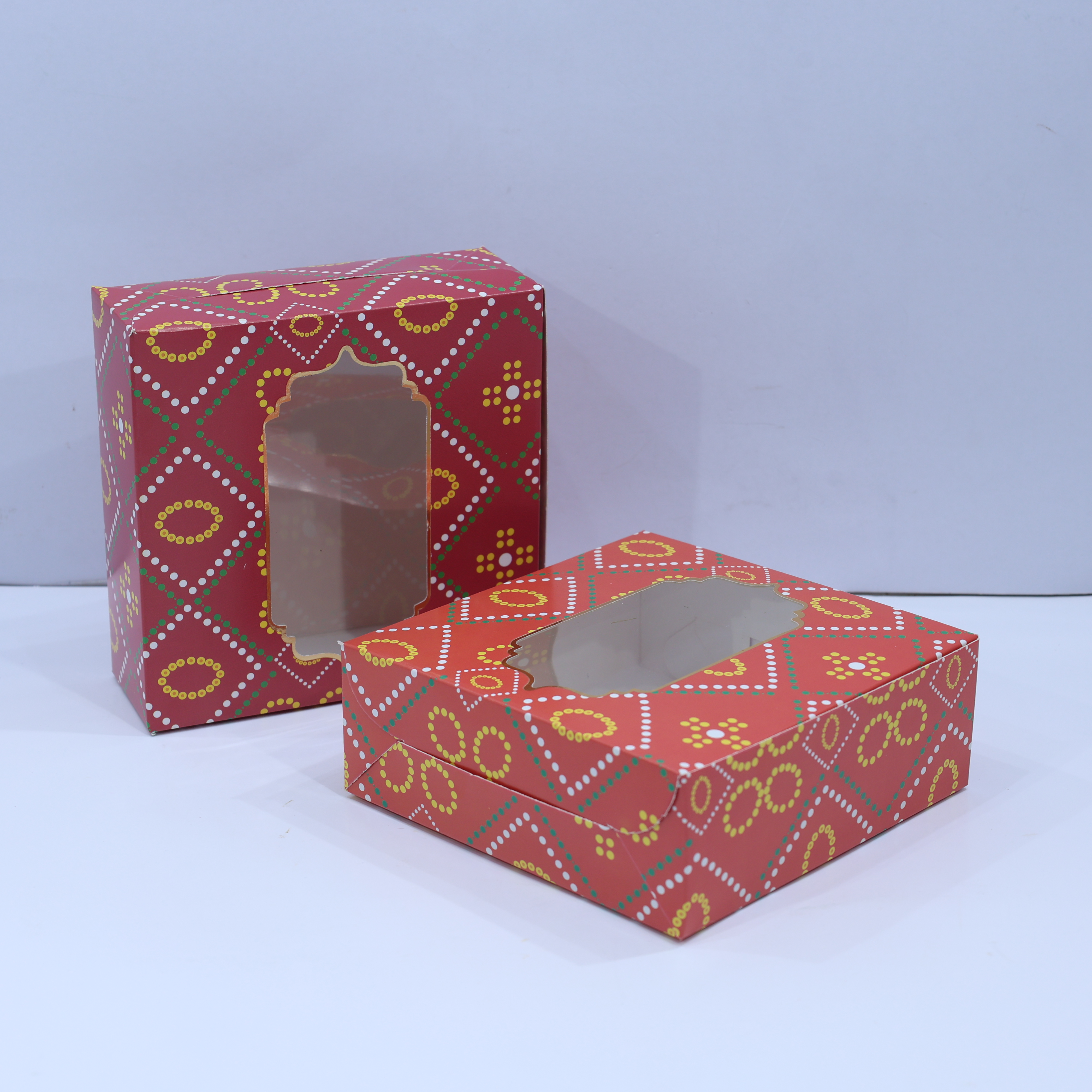 BANDHANI PRINT GOLD FOILED BOXES-9K Size:5.5x5.5x2
