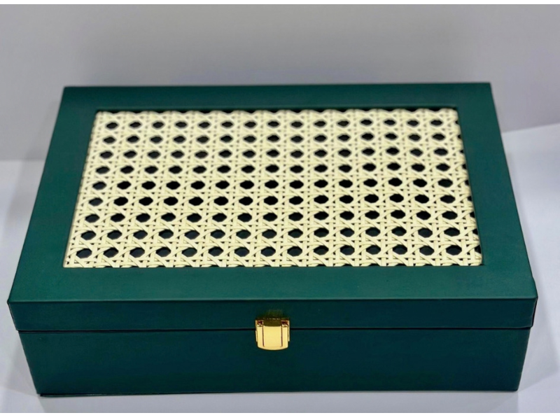 RATTAN TRUNKS (Natural cane)
