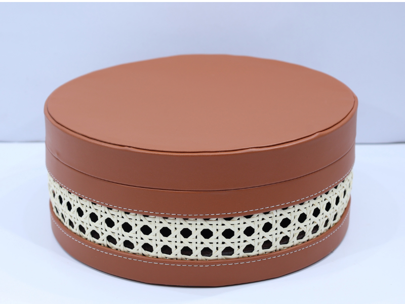 Rattan Round Trunk-Brown