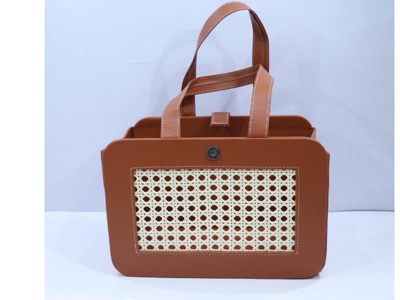 RATTAN COLLAPSIBLE TOTE BASKET