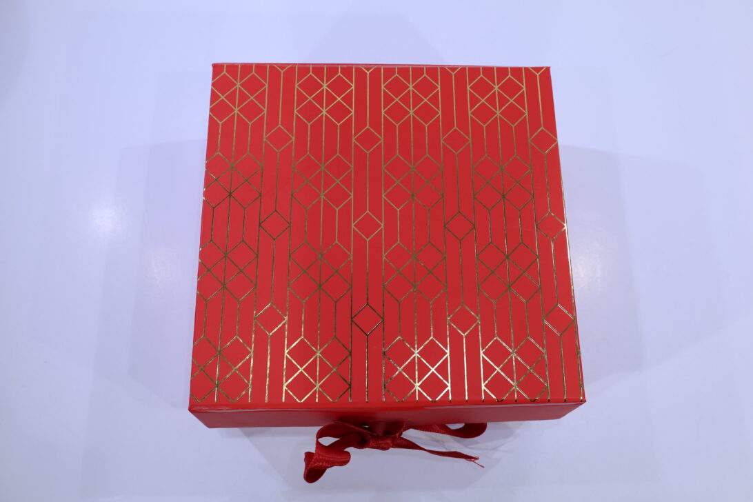 Luxury Ribbon Hamper Gift Box – Premium Kappa Board Box (8 x 8 x 4 inch)
